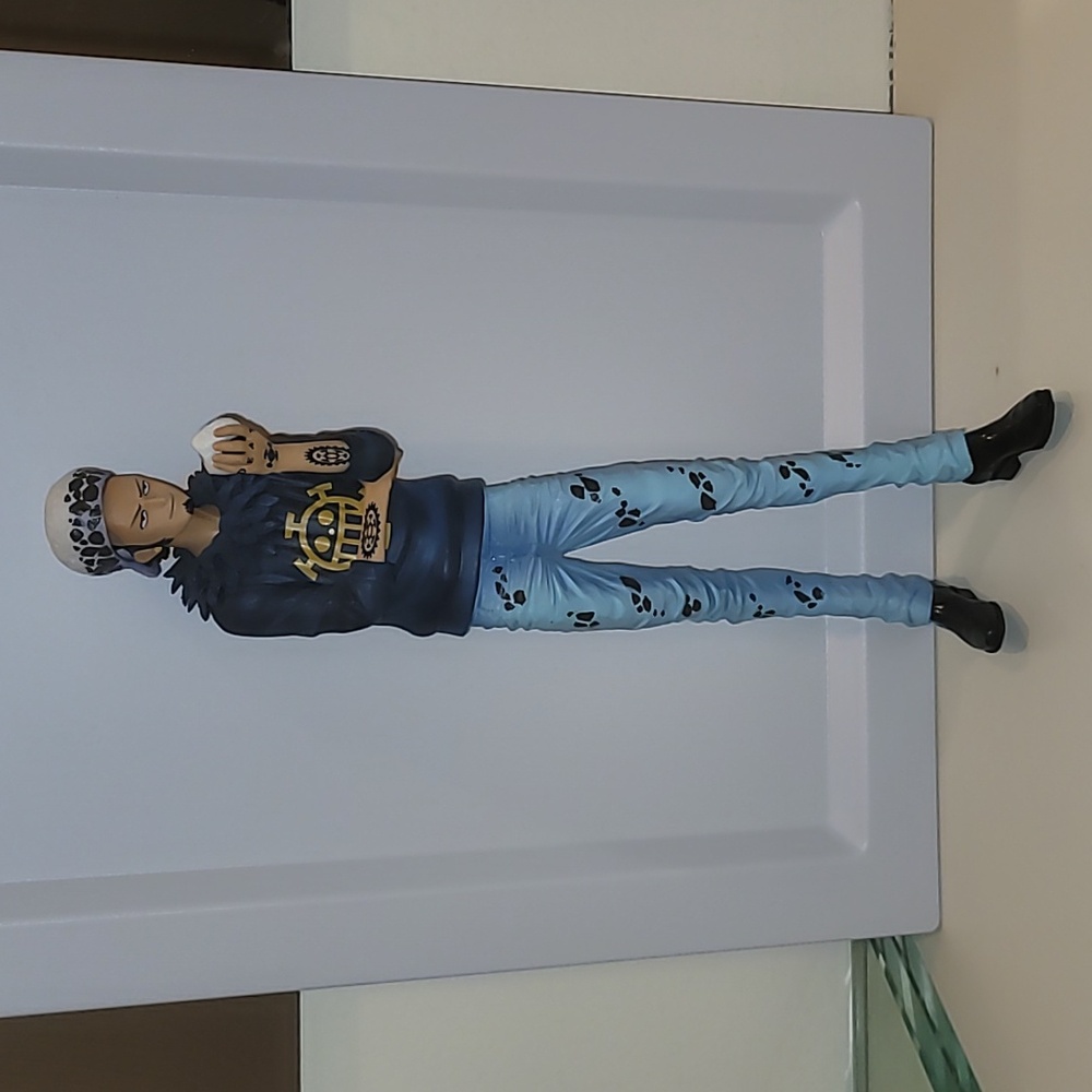 One Piece Trafalgar Law Figure